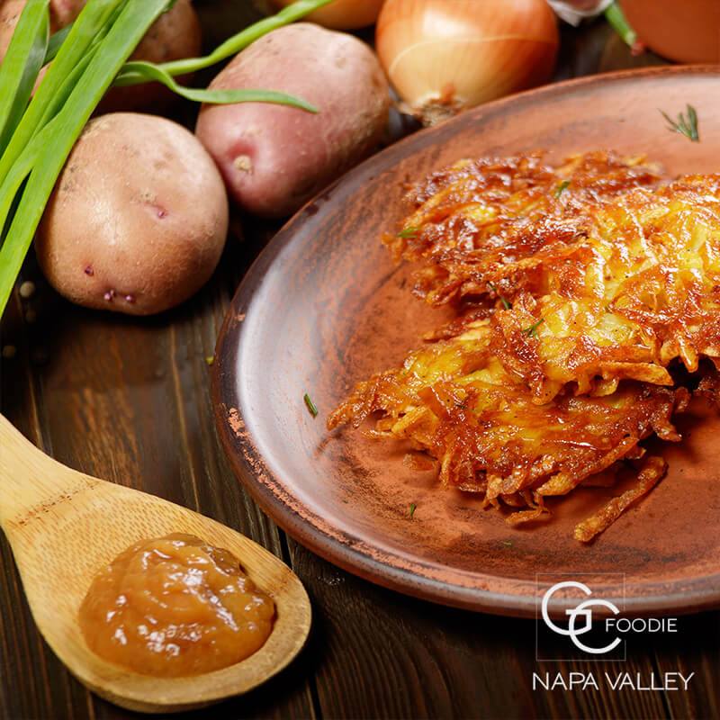 POTATO LATKES WITH RUSTIC ORANGE HONEY APPLESAUCE